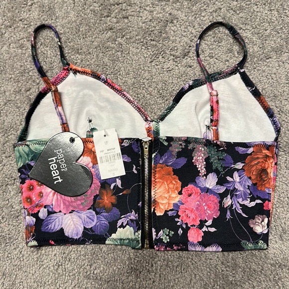 LF store crop top (8) size S - Picture 2 of 2